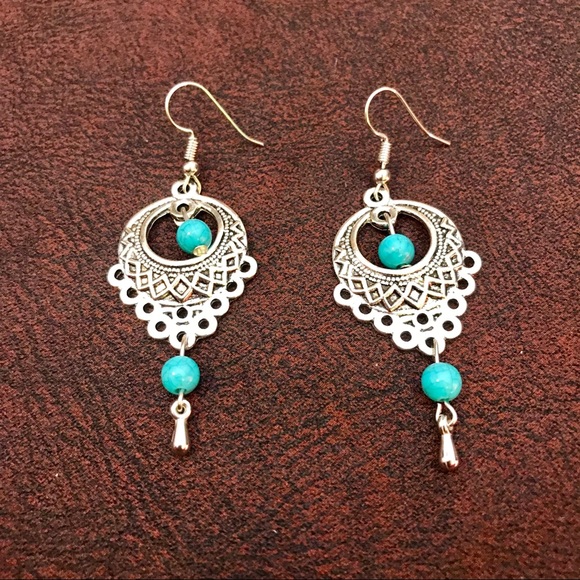 NWT Bohemian Earrings - Picture 4 of 8